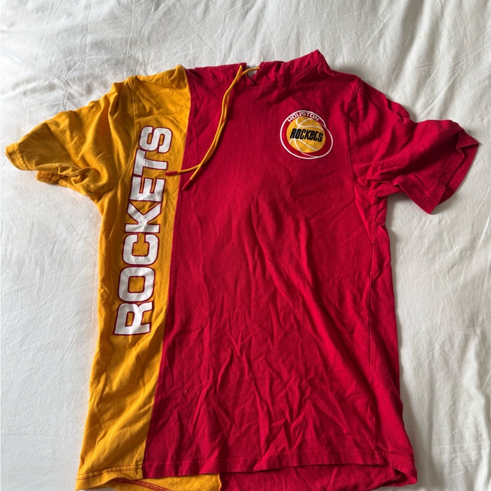 Mitchell & Ness Red and Yellow Tee